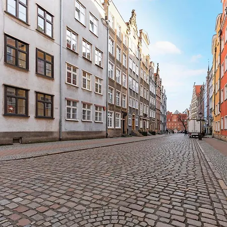 Old Town Chlebnicka Street By Downtown Apartament